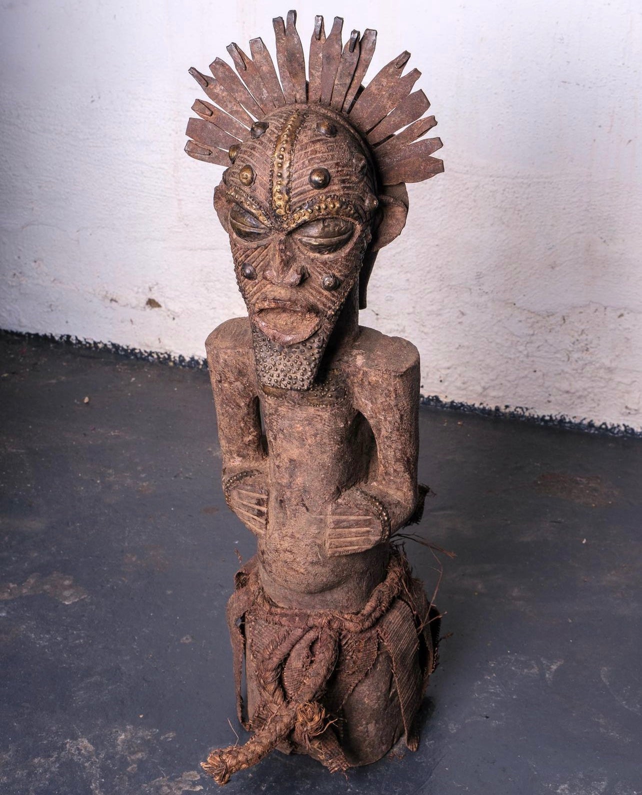 Basonge Statue