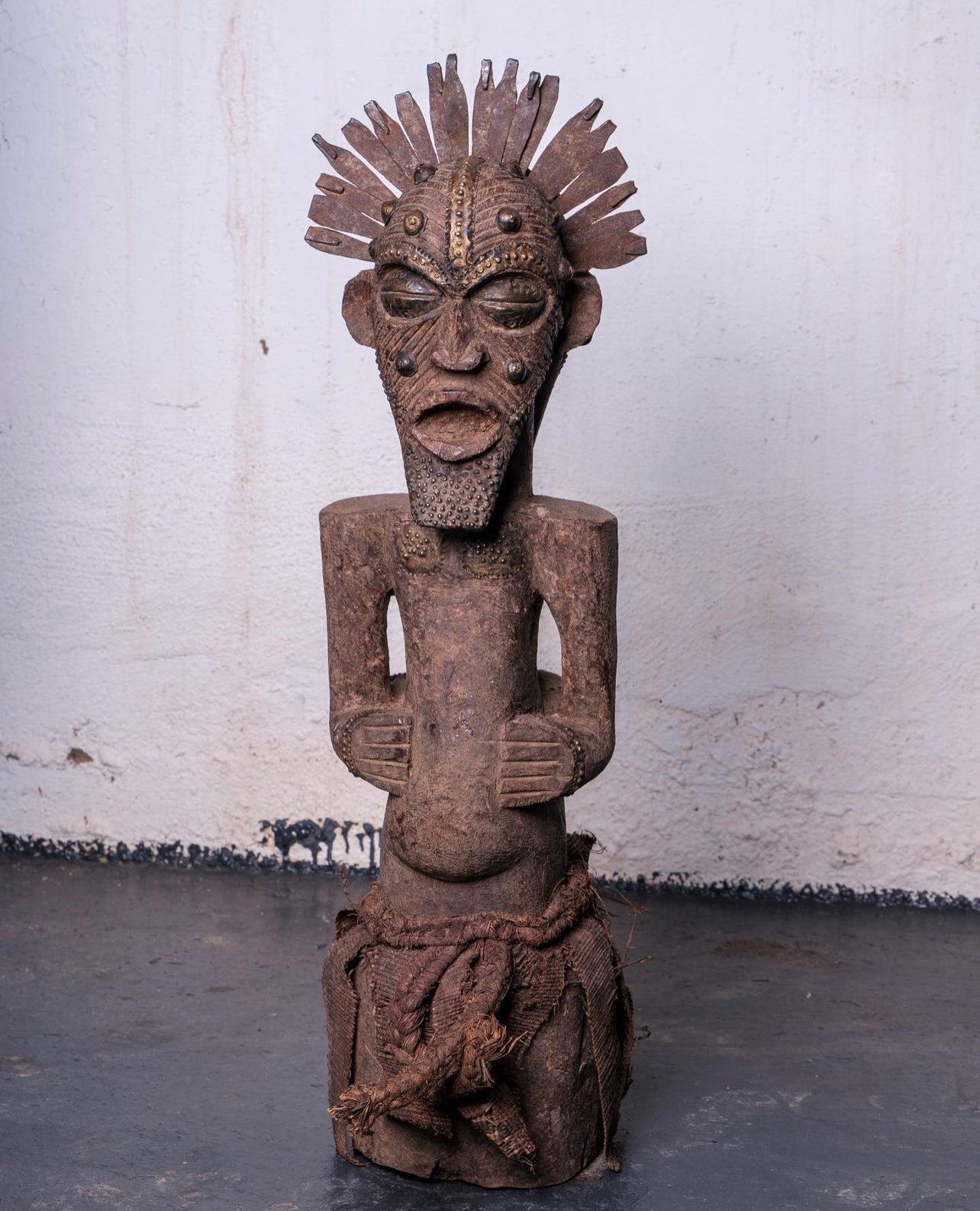 Basonge Statue